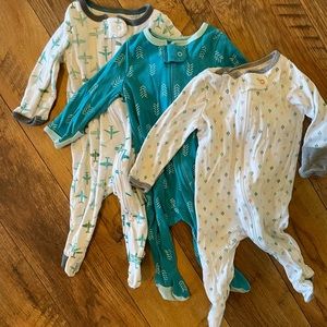 3 0-3 mos Cloud Island infant sleepers